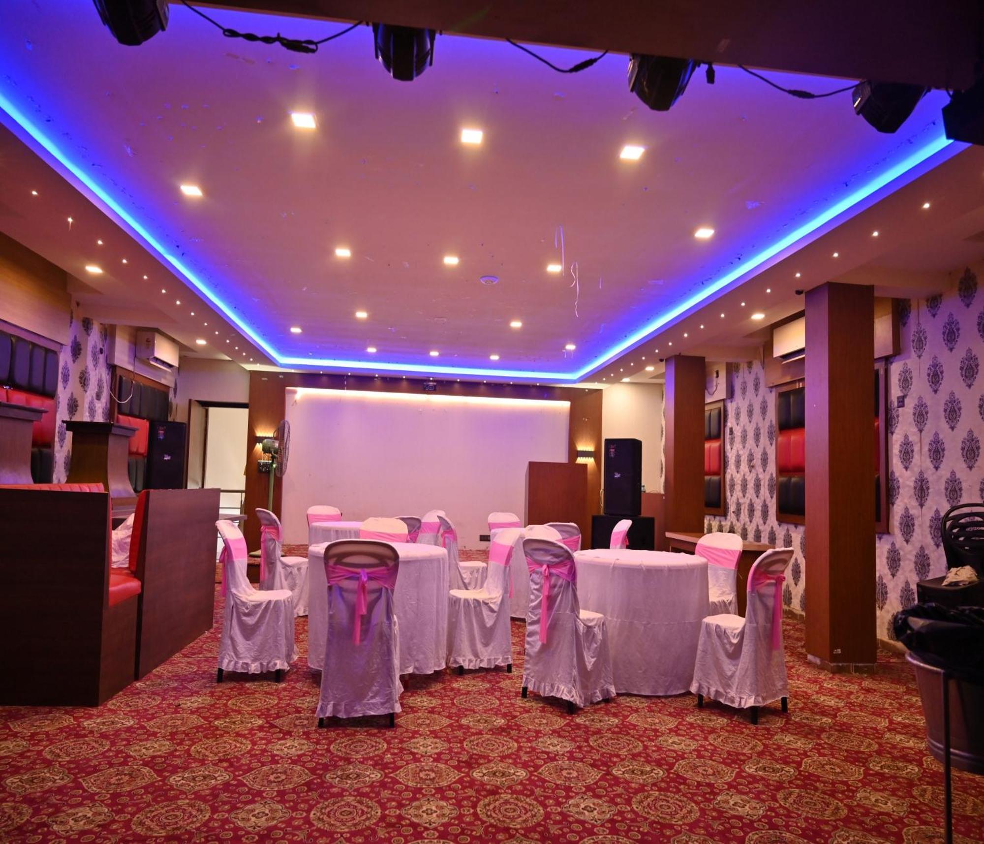 Hotel Silver Land New Digha With Rooftop Pool Экстерьер фото
