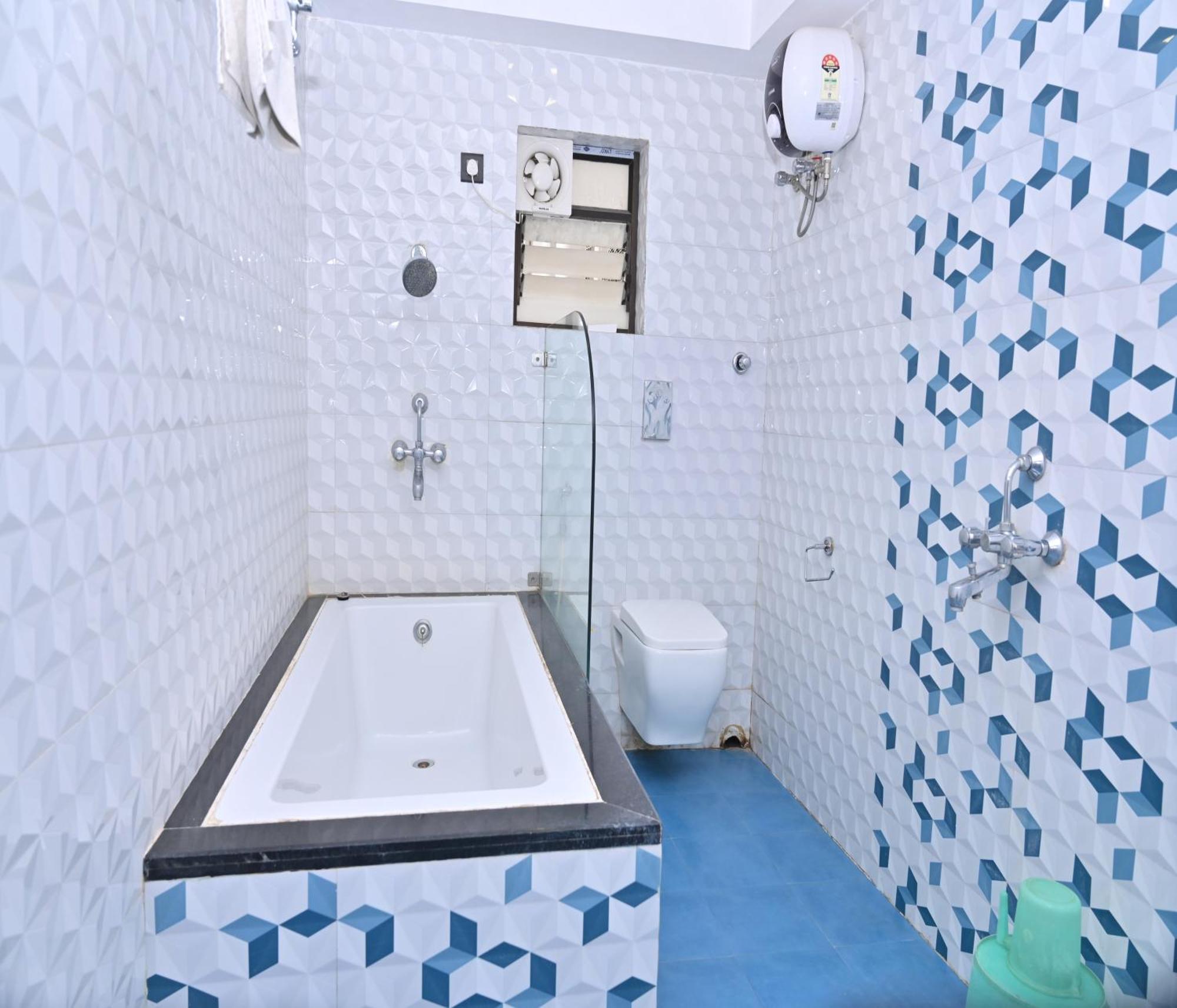 Hotel Silver Land New Digha With Rooftop Pool Экстерьер фото