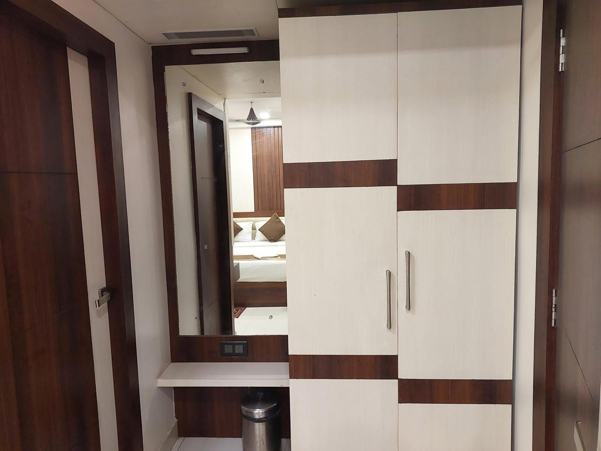 Hotel Silver Land New Digha With Rooftop Pool Экстерьер фото