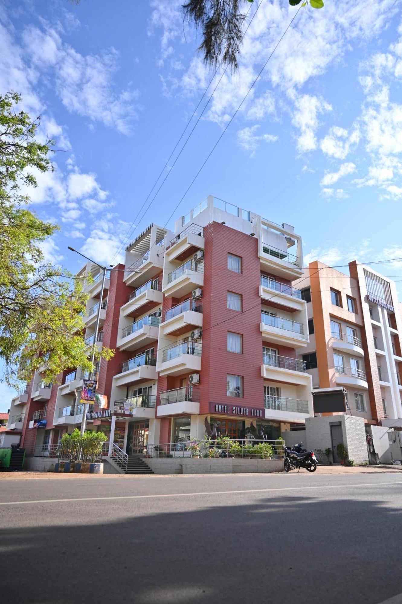 Hotel Silver Land New Digha With Rooftop Pool Экстерьер фото
